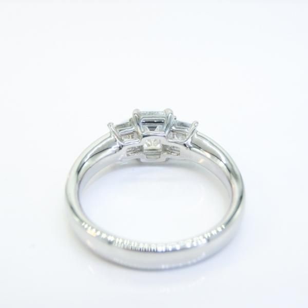 エメラルドカット バゲットカットダイヤモンドリング D 0.601ct エメラルドカット バゲットカットダイヤモンドリング D 0.601ct