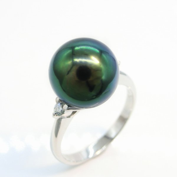 K18高級タヒチ黒蝶真珠リング　指輪　絶品カラー　グリーンブラック　天然色