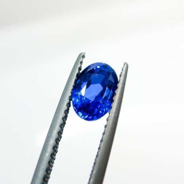 GSTV ミャンマー産非加熱スターサファイア ルース SA 4.153ct