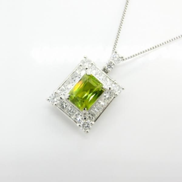 スフェーン プリンセスカットダイヤモンドネックレス SH 1.21ct D 0.83