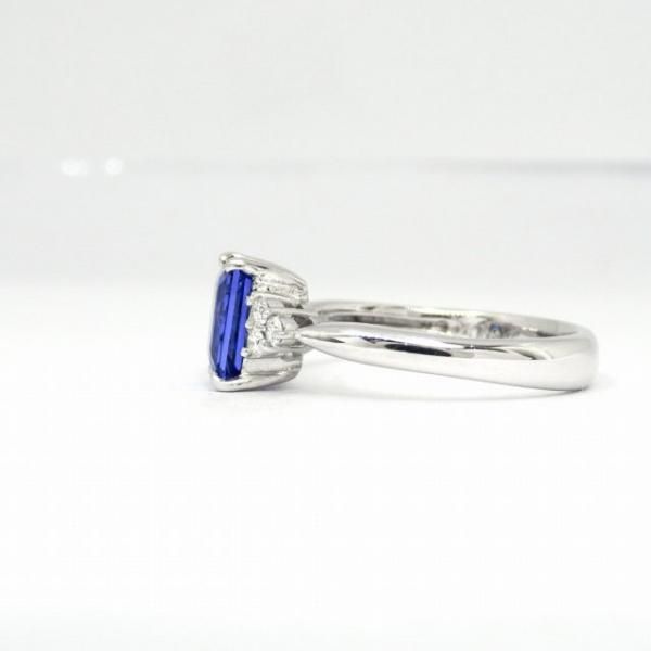 エメラルドカットタンザナイト ダイヤモンドリング TA 1.32ct D