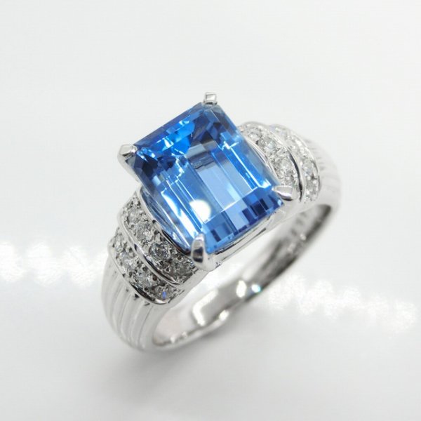 エメラルドカットサンタマリアアクアマリン ダイヤモンドリング AQ 2.45ct D 0.20ct Pt900 GGSJ鑑別書付 BOUTIQUE  LINE