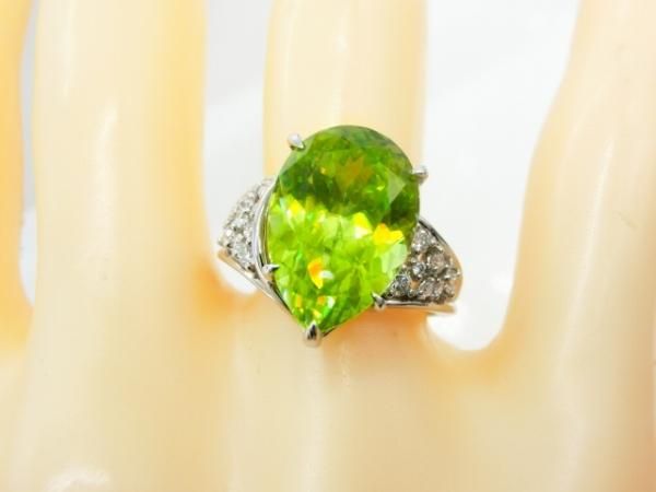 ペアシェイプスフェーン ダイヤモンドリング SH 6.39ct D 0.25ct