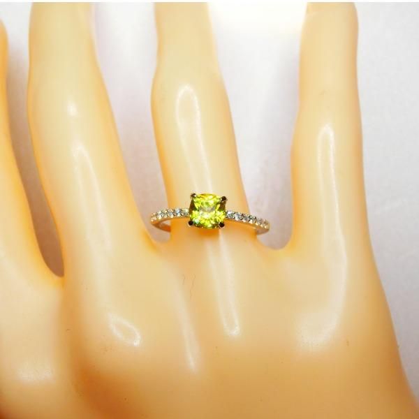 グリニッシュイエロースフェーン ダイヤモンドリング SH 0.924ct グリニッシュイエロースフェーン ダイヤモンドリング SH 0.924ct