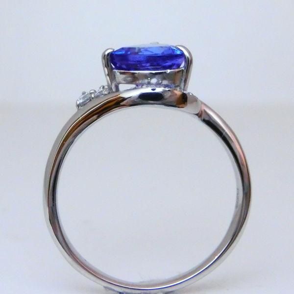 ハートシェイプタンザナイト ダイヤモンドリング TA 1.45ct D ハートシェイプタンザナイト ダイヤモンドリング TA 1.45ct D