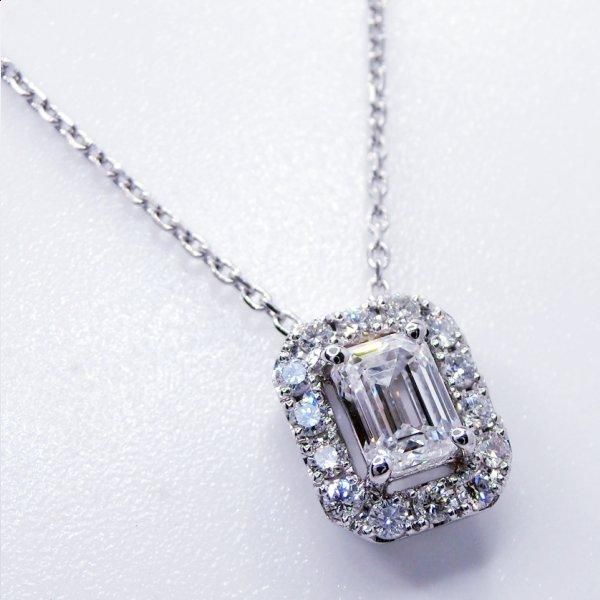 D-IF エメラルドカットダイヤモンドネックレス D 0.500ct D 0.18ct