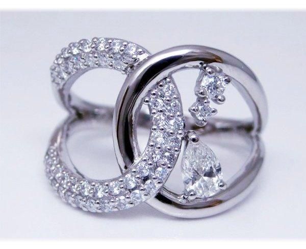 ペアシェイプダイヤモンド デザインリング D 0.187ct F-SI2 0.32 ペアシェイプダイヤモンド デザインリング D 0.187ct F-SI2 0.32
