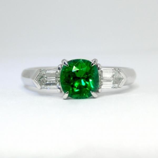 コロンビア産エメラルド ダイヤモンドリング EM 0.81ct D 0.60ct Pt900