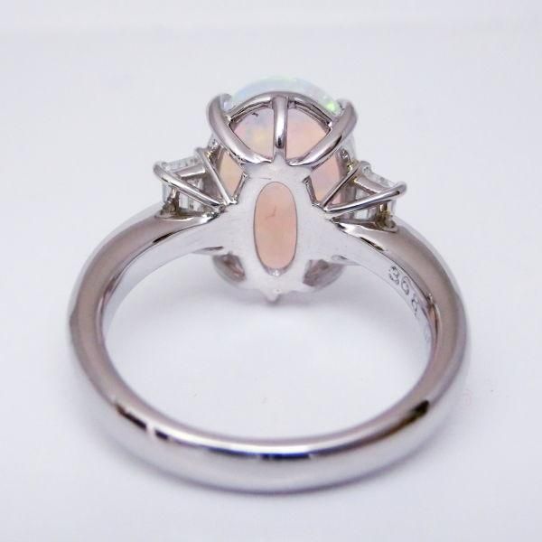 オパール ダイヤモンドリング OP 3.68ct D 0.56ct Pt900 JGGC オパール ダイヤモンドリング OP 3.68ct D 0.56ct Pt900 JGGC