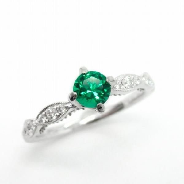 ロシア産ノンオイルエメラルド ダイヤモンドリング EM 0.30ct D ロシア産ノンオイルエメラルド ダイヤモンドリング EM 0.30ct D