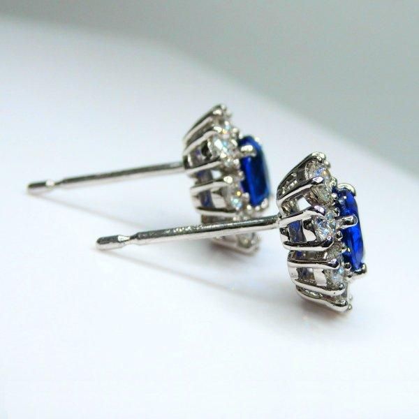 ロイヤルブルーカラーサファイア ダイヤモンドピアス SA 0.50ct ロイヤルブルーカラーサファイア ダイヤモンドピアス SA 0.50ct