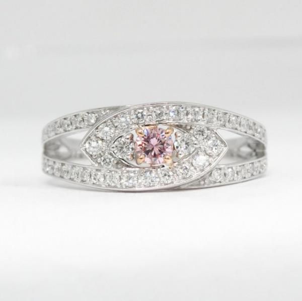 ファンシーパープリッシュピンクダイヤモンドリング D 0.108ct ファンシーパープリッシュピンクダイヤモンドリング D 0.108ct