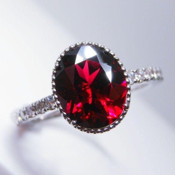 ガーネット ダイヤモンドリング GA 2.24ct D 0.20ct Pt950 日独 ガーネット ダイヤモンドリング GA 2.24ct D 0.20ct Pt950 日独