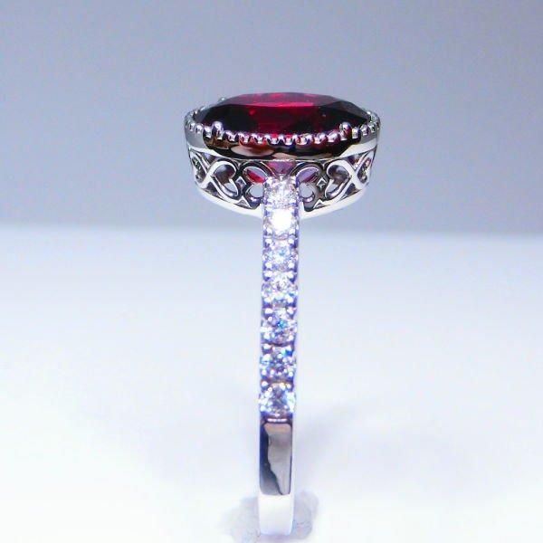 ガーネット ダイヤモンドリング GA 2.24ct D 0.20ct Pt950 日独 ガーネット ダイヤモンドリング GA 2.24ct D 0.20ct Pt950 日独