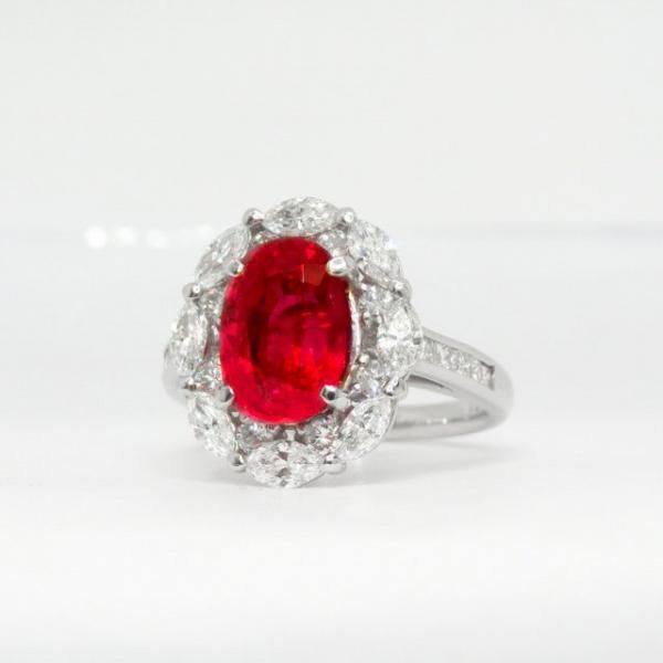 モザンビーク産ルビー マーキスダイヤモンドリング R 3.056ct D 1.05ct