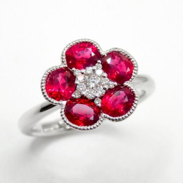ルビー ダイヤモンド フラワーモチーフリング R 1.61ct D 0.10ct