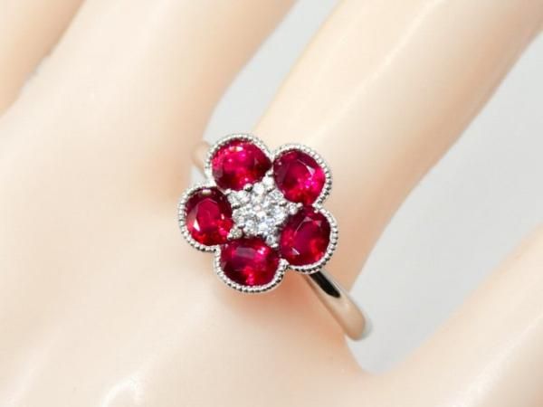 ルビー ダイヤモンド フラワーモチーフリング R 1.61ct D 0.10ct ルビー ダイヤモンド フラワーモチーフリング R 1.61ct D 0.10ct