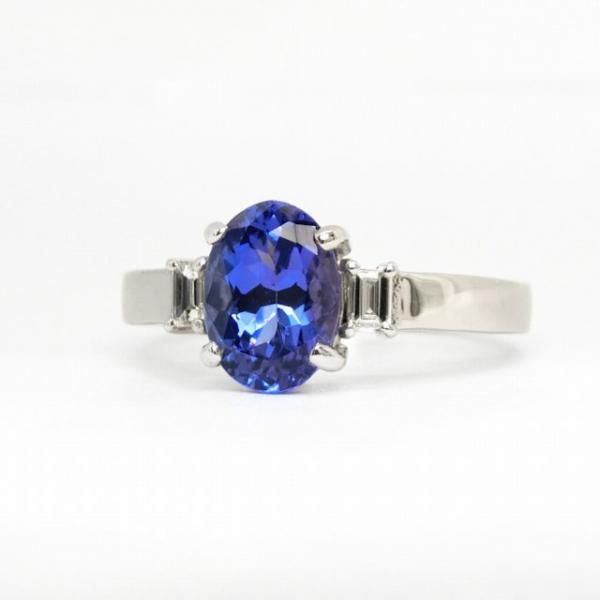 脇石ダイヤ タンザナイト0.7ct Pt850リング #11 脇石ダイヤ タンザナイト0.7ct Pt850リング #11 タンザナイト
