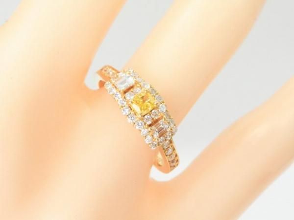 ファンシーインテンスイエローダイヤモンドリング D 0.233ct FIY-VVS2