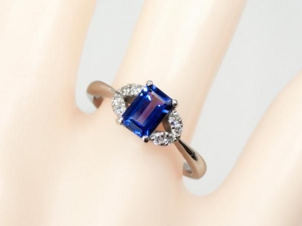 エメラルドカットタンザナイト ダイヤモンドリング TA 0.60ct D