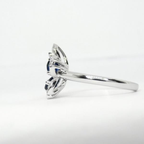 サファイア ダイヤモンドフラワーモチーフリング SA 1.67ct D サファイア ダイヤモンドフラワーモチーフリング SA 1.67ct D