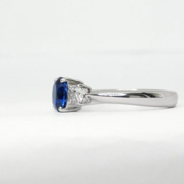 サファイア ダイヤモンドリング SA 0.90ct D 0.20ct Pt950 GIA