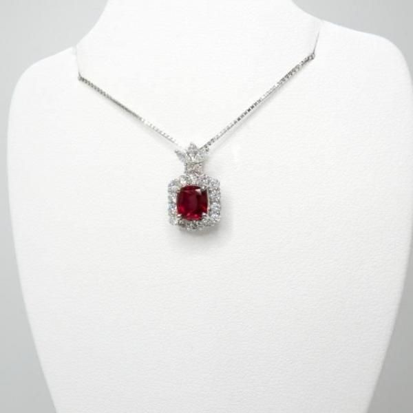 クッションルビー ダイヤモンドネックレス R 1.048ct D 0.52ct