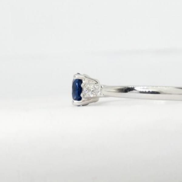 ロイヤルブルーカラーサファイア ダイヤモンドリング SA 0.69ct