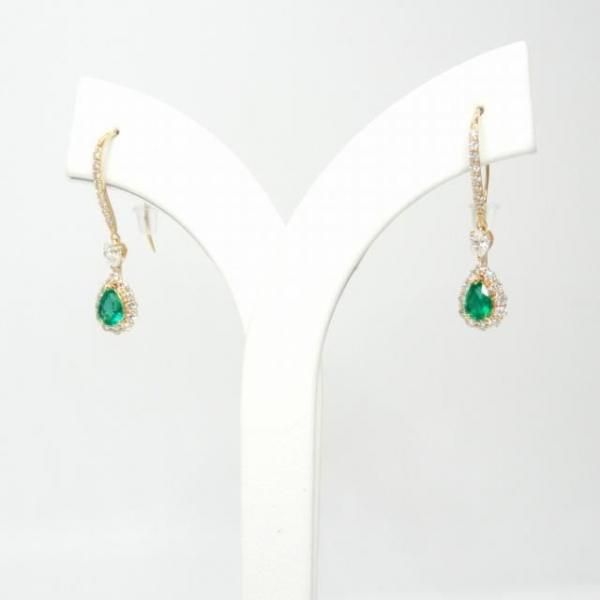 エメラルド ペアシェイプダイヤモンド ジプシーピアス EM 0.21ct 0.22