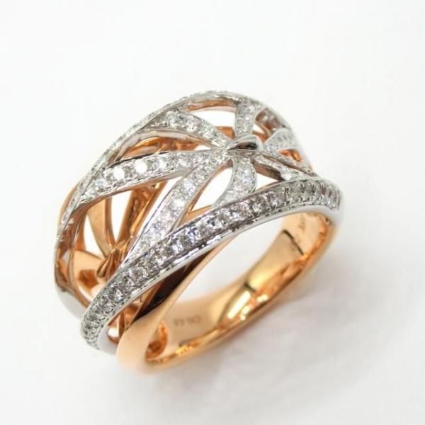 <img class='new_mark_img1' src='https://img.shop-pro.jp/img/new/icons11.gif' style='border:none;display:inline;margin:0px;padding:0px;width:auto;' />リボンモチーフ ダイヤモンドリング D 0.68ct K18PG/WG BOUTIQUE LINE