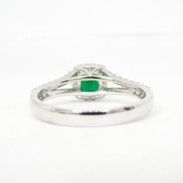 エメラルド、ダイヤモンド、リング コロンビア産エメラルド ダイヤモンドリング EM 0.52ct F-1 D 0.35ct