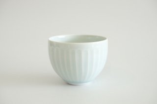 竜山窯　青白磁汲み出し / Blue porcelain japanese tea cup
