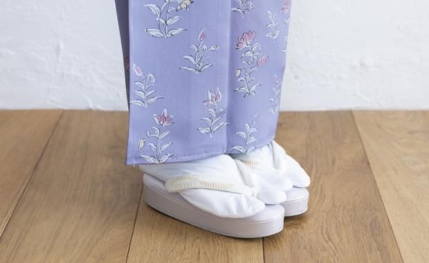 衿秀×七緒」晴雨兼用草履 - こまものや七緒 オンラインショップ - 着物