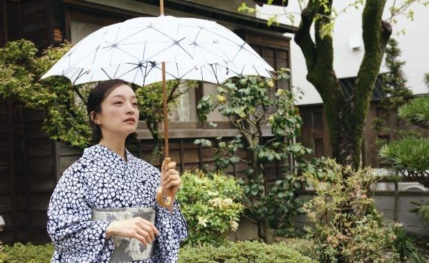 浴衣 有松絞り 藤に花 つゆくさ 不憫