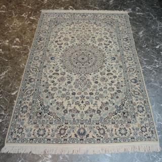 ペルシャ絨毯 Mサイズ(205cm×134cm) ナイン産 5