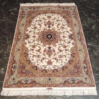 ペルシャ絨毯 Sサイズ(154cm×102cm) タブリーズ産 A172