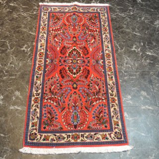 ペルシャ絨毯　玄関サイズ（136cm×67cm）　サルーク産　4028