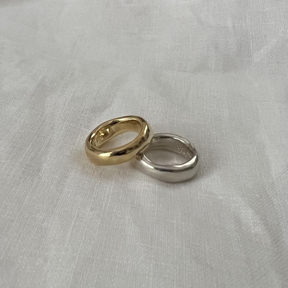 <img class='new_mark_img1' src='https://img.shop-pro.jp/img/new/icons20.gif' style='border:none;display:inline;margin:0px;padding:0px;width:auto;' />pinky uneven thin ring - silver & gold vermeil - 30%off