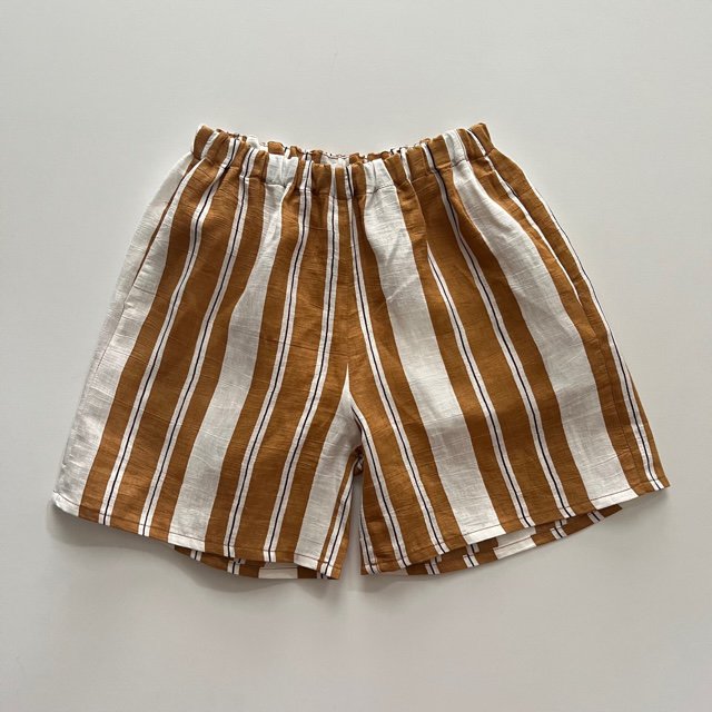 <img class='new_mark_img1' src='https://img.shop-pro.jp/img/new/icons14.gif' style='border:none;display:inline;margin:0px;padding:0px;width:auto;' />striped shorts