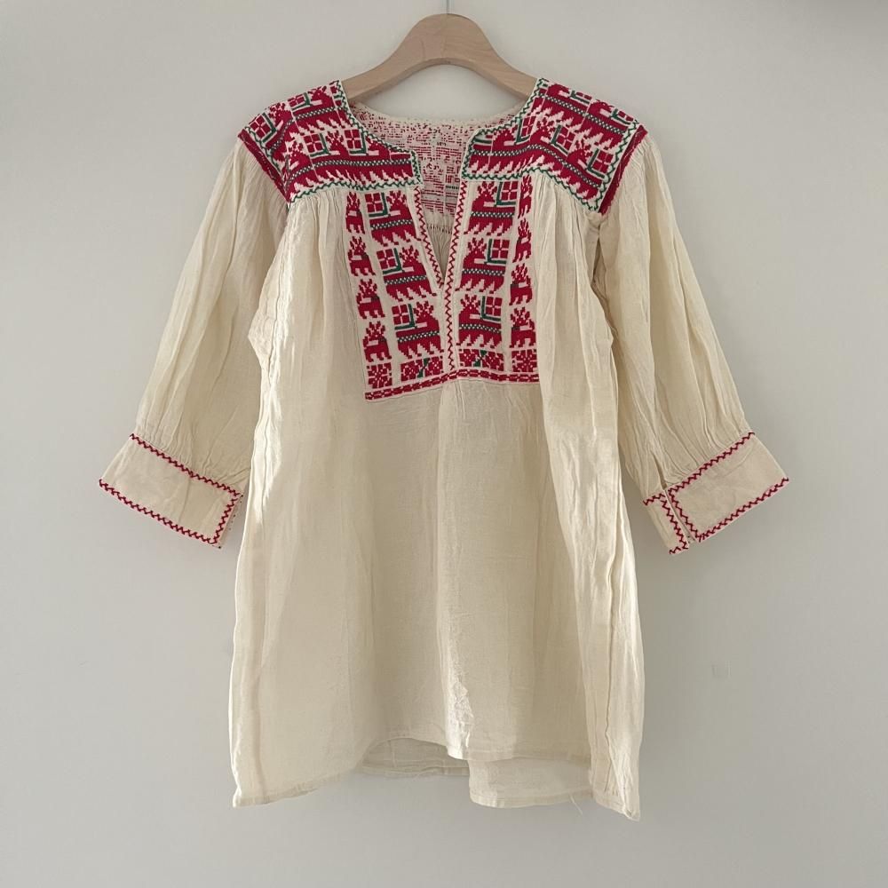 <img class='new_mark_img1' src='https://img.shop-pro.jp/img/new/icons14.gif' style='border:none;display:inline;margin:0px;padding:0px;width:auto;' />used embroidery tunic - 3