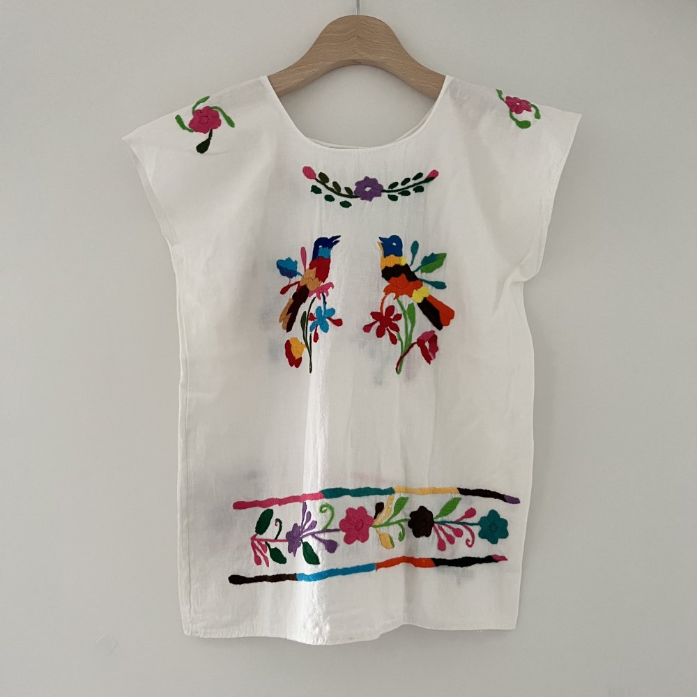 <img class='new_mark_img1' src='https://img.shop-pro.jp/img/new/icons14.gif' style='border:none;display:inline;margin:0px;padding:0px;width:auto;' />used embroidery tunic - 5