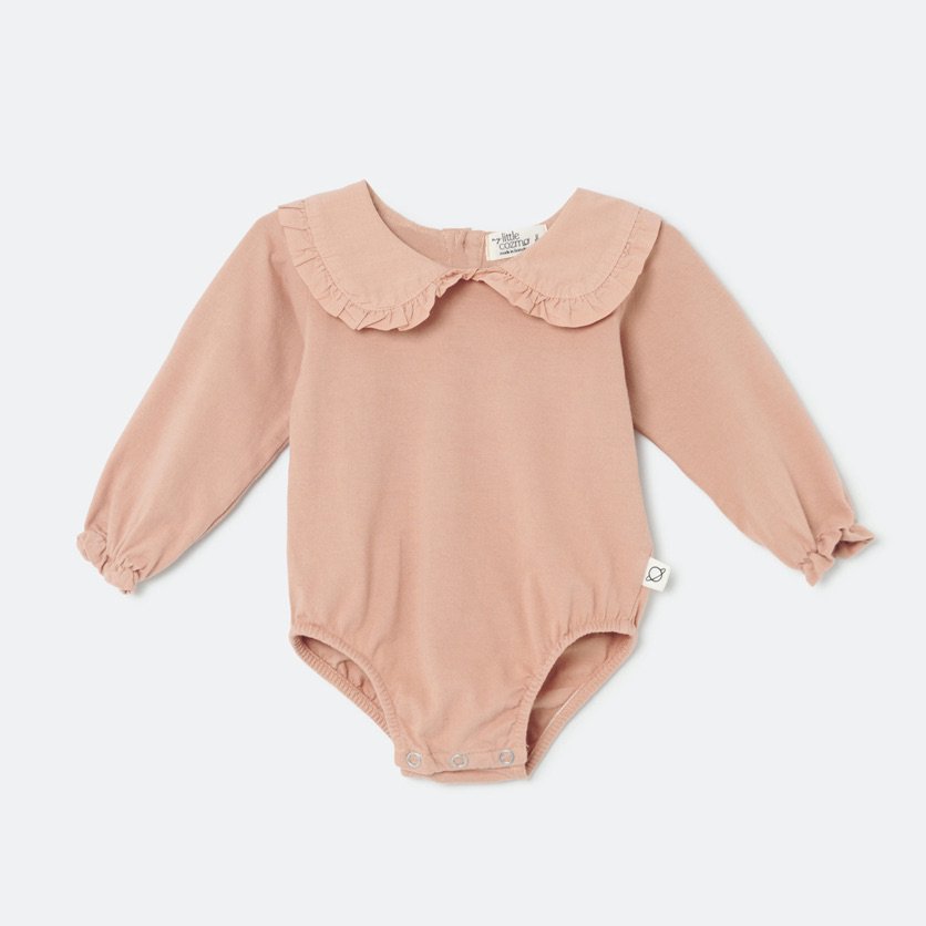 <img class='new_mark_img1' src='https://img.shop-pro.jp/img/new/icons20.gif' style='border:none;display:inline;margin:0px;padding:0px;width:auto;' />basic collar baby bodysuit - stone&pink - 50％off