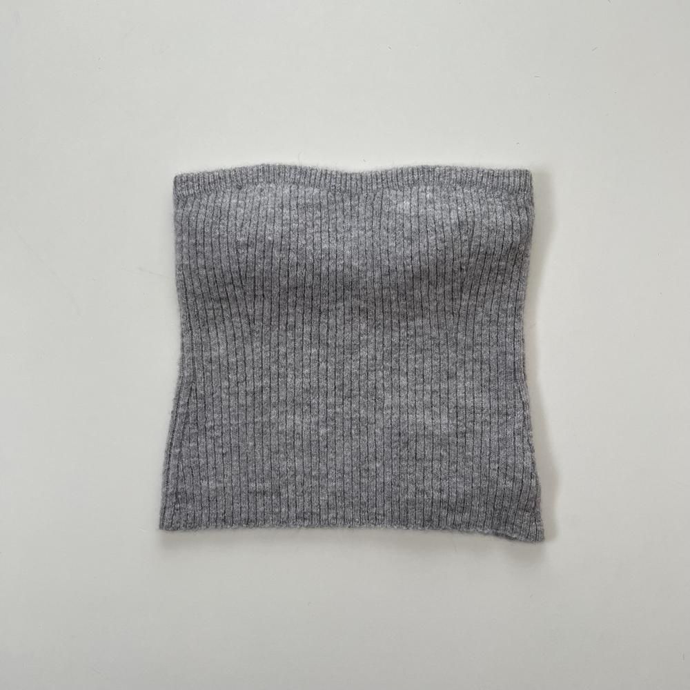 <img class='new_mark_img1' src='https://img.shop-pro.jp/img/new/icons20.gif' style='border:none;display:inline;margin:0px;padding:0px;width:auto;' />alpaca rib knit bustier - grey - 50%off
