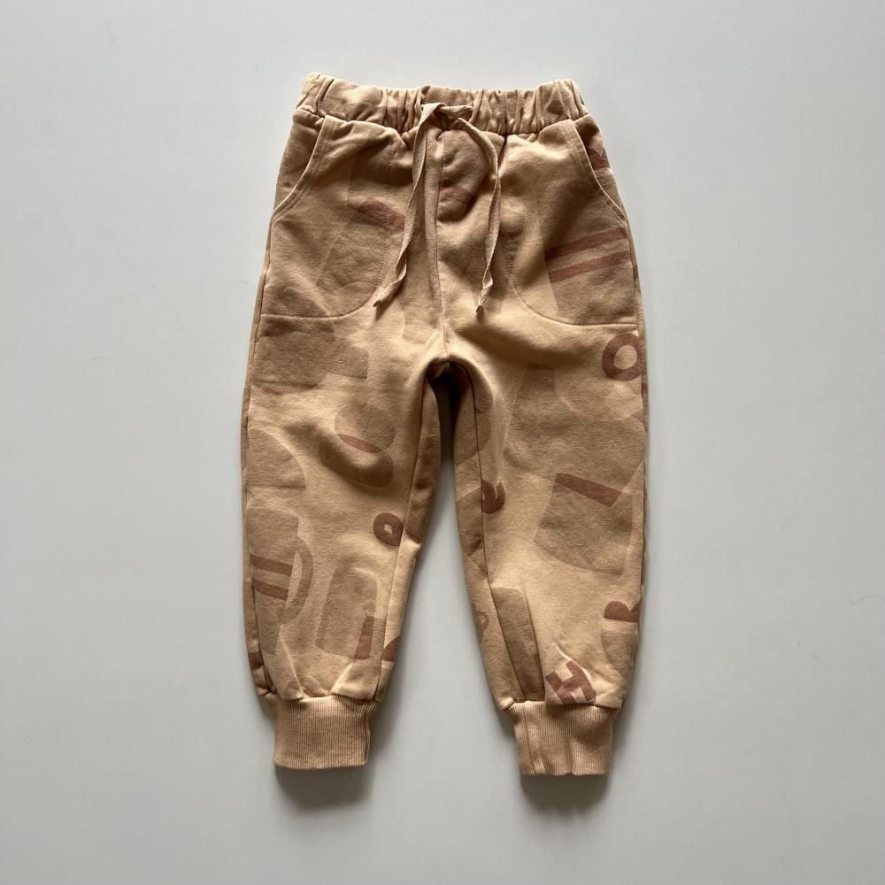 <img class='new_mark_img1' src='https://img.shop-pro.jp/img/new/icons20.gif' style='border:none;display:inline;margin:0px;padding:0px;width:auto;' />sweat pants - biscot - 50%off