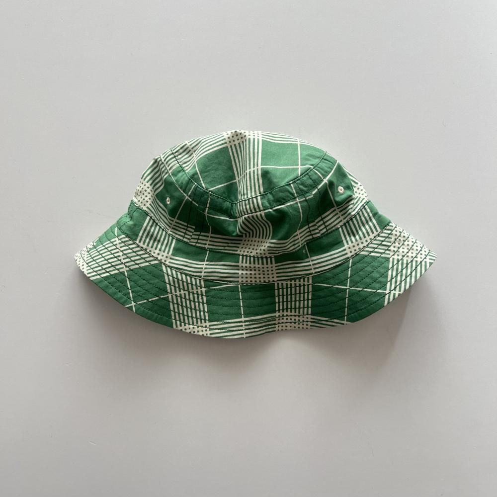 <img class='new_mark_img1' src='https://img.shop-pro.jp/img/new/icons14.gif' style='border:none;display:inline;margin:0px;padding:0px;width:auto;' />bucket hat - bottle green piazza 