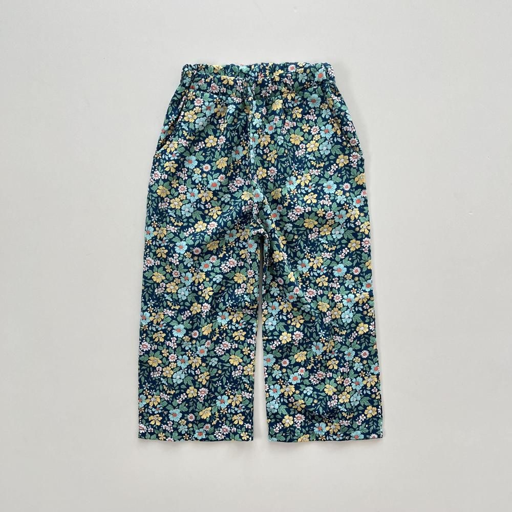 <img class='new_mark_img1' src='https://img.shop-pro.jp/img/new/icons14.gif' style='border:none;display:inline;margin:0px;padding:0px;width:auto;' />trousers - blue flower
