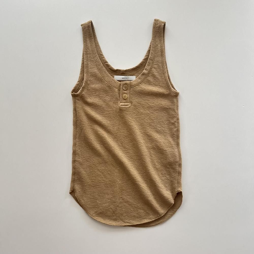<img class='new_mark_img1' src='https://img.shop-pro.jp/img/new/icons14.gif' style='border:none;display:inline;margin:0px;padding:0px;width:auto;' />inlay cut tank - beige