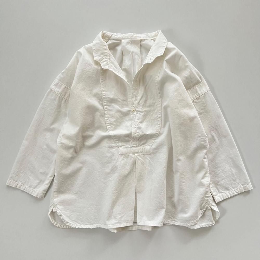 <img class='new_mark_img1' src='https://img.shop-pro.jp/img/new/icons14.gif' style='border:none;display:inline;margin:0px;padding:0px;width:auto;' />selvage chambray shirts - white