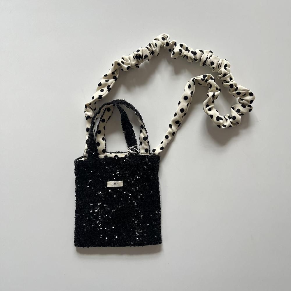 <img class='new_mark_img1' src='https://img.shop-pro.jp/img/new/icons14.gif' style='border:none;display:inline;margin:0px;padding:0px;width:auto;' />new spangle mini shoulder bag - black