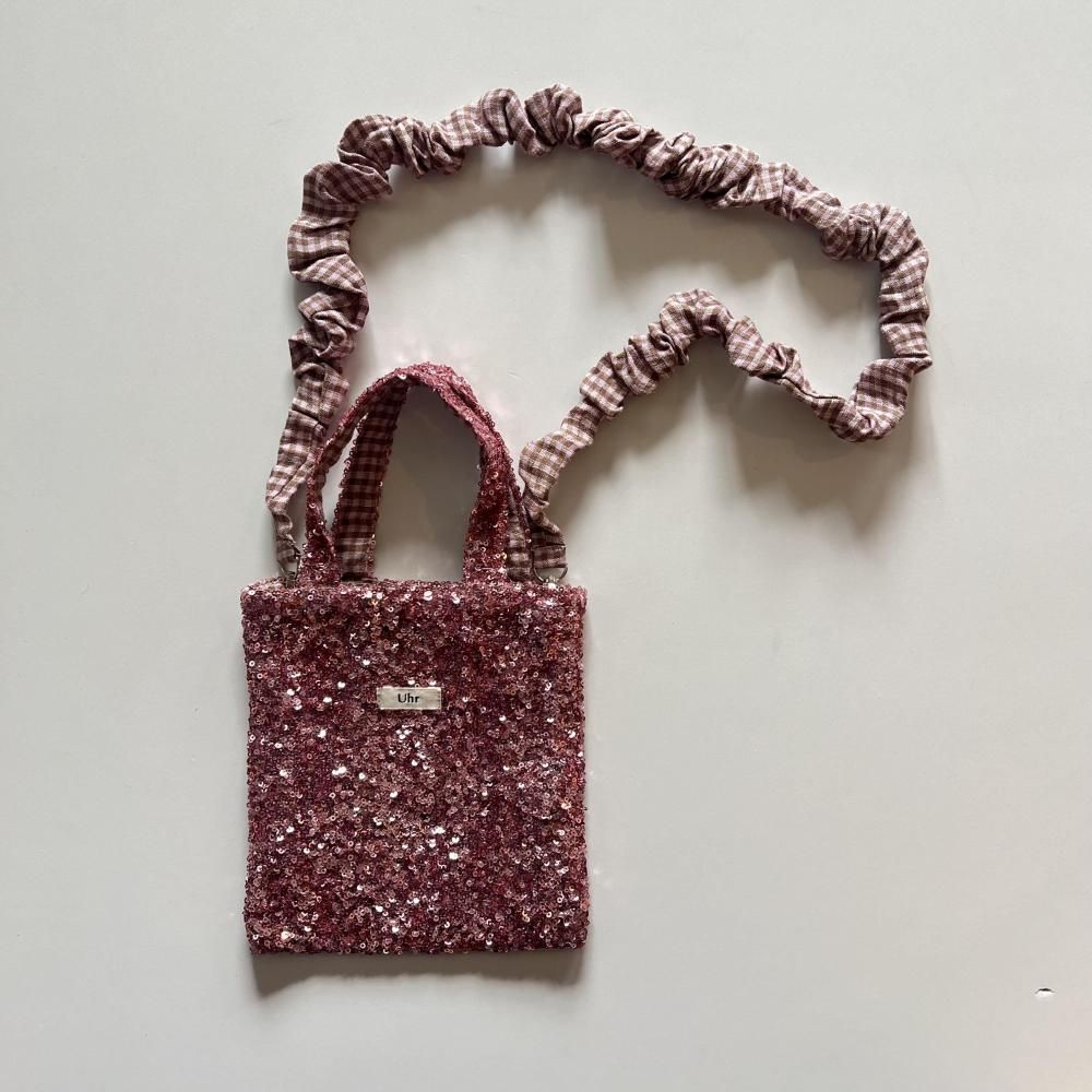 <img class='new_mark_img1' src='https://img.shop-pro.jp/img/new/icons14.gif' style='border:none;display:inline;margin:0px;padding:0px;width:auto;' />new spangle mini shoulder bag - pink